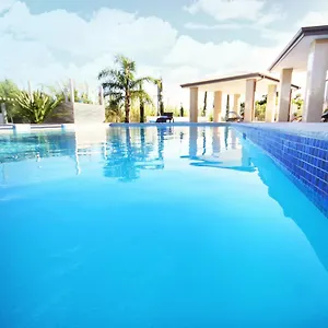 https://international-on-the-water-hotel.hotelsperth.org